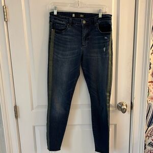 Really cute! Kurt from the Kloth high rise skinny jeans with stripe on sides